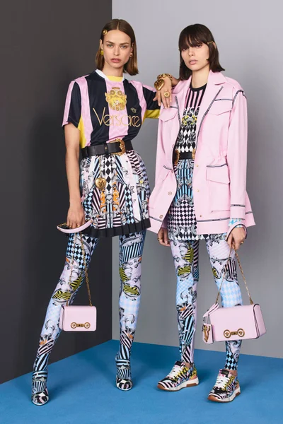 Look 13